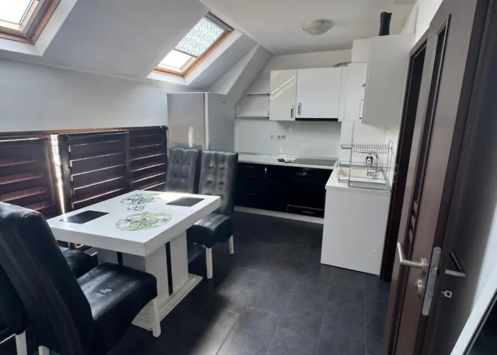 Апартамент Urban Bay Варна